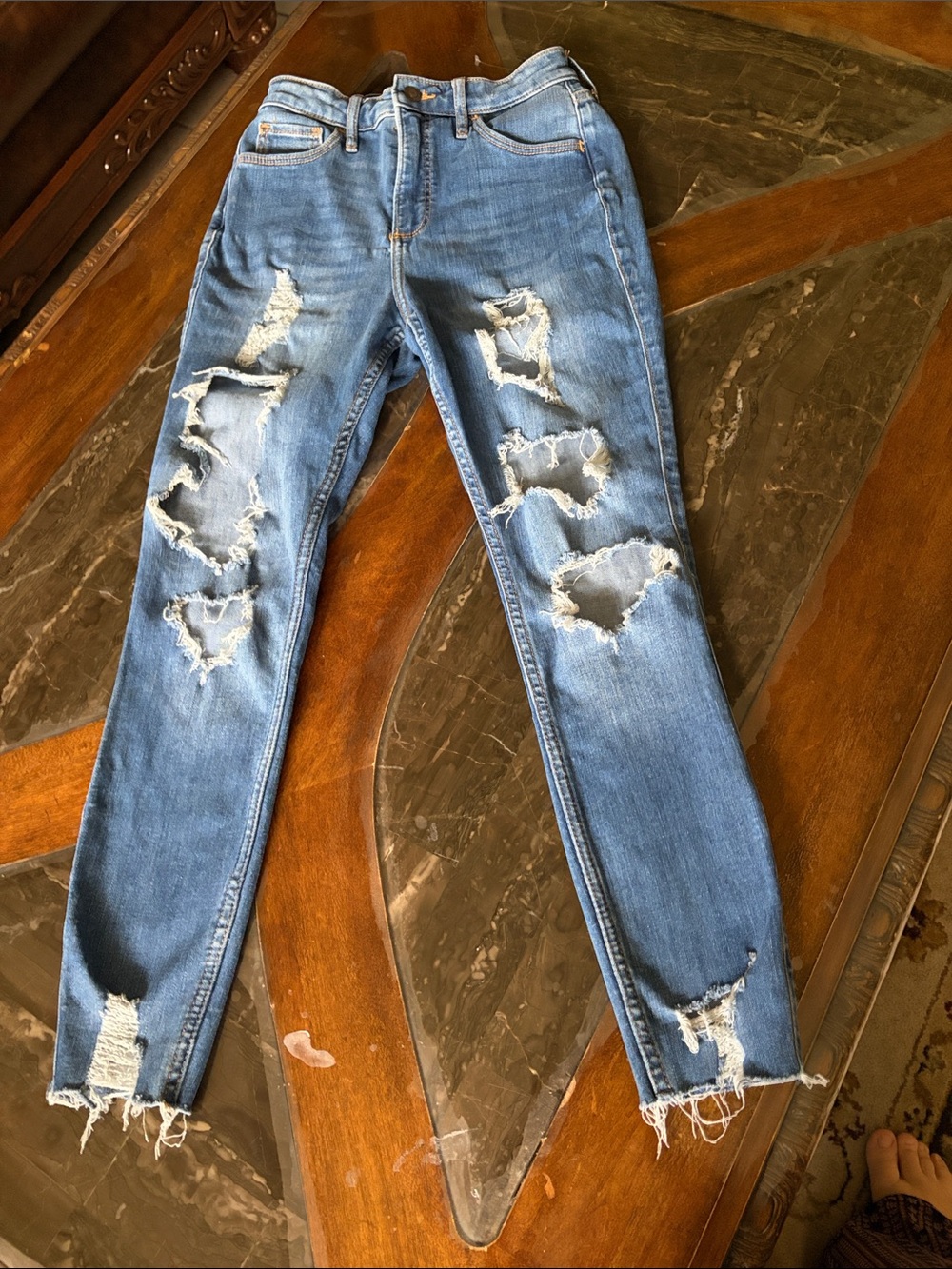 Hollister Light Blue Ripped Women's Skinny Jeans